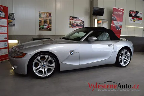 BMW Z4 3.0 - Vícekrokové leštění laku
