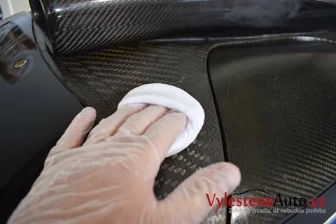 Lotus Praga T128 - Nanokeramická ochrana karoserie