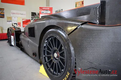 Lotus Praga T128 - Nanokeramická ochrana karoserie