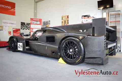 Lotus Praga T128 - Nanokeramická ochrana karoserie