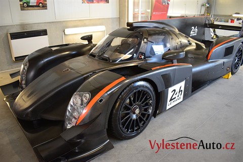 Lotus Praga T128