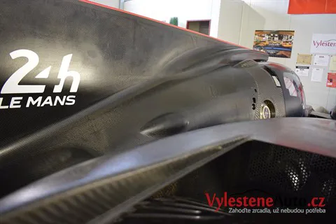 Lotus Praga T128 - Nanokeramická ochrana karoserie