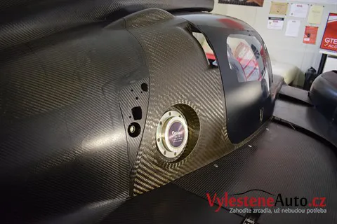 Lotus Praga T128 - Nanokeramická ochrana karoserie