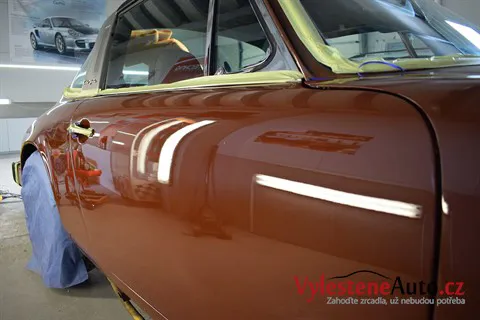 Porsche 911 Targa 1974 - Vícekrokové leštění a ochrana laku