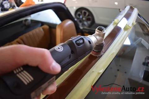 Porsche 911 Targa 1974 - Vícekrokové leštění a ochrana laku