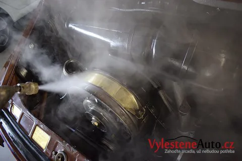 Porsche 911 Targa 1974 - Vícekrokové leštění a ochrana laku