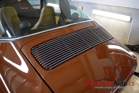 Porsche 911 Targa 1974 - Vícekrokové leštění a ochrana laku