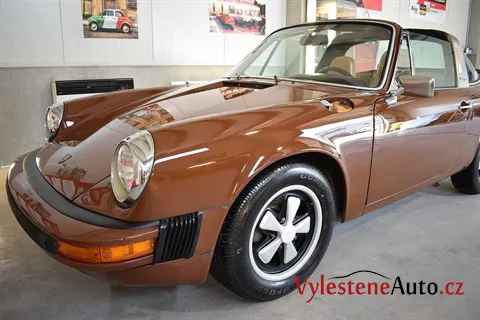 Porsche 911 Targa 1974 - Vícekrokové leštění a ochrana laku