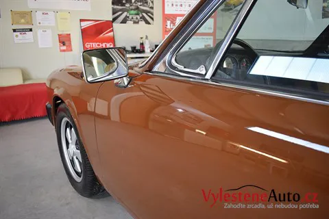 Porsche 911 Targa 1974 - Vícekrokové leštění a ochrana laku