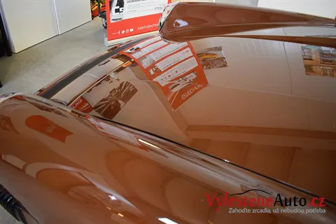 Porsche 911 Targa 1974 - Vícekrokové leštění a ochrana laku