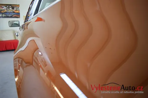 Porsche 911 Targa 1974 - Vícekrokové leštění a ochrana laku