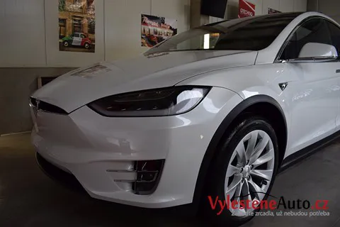 Tesla model X - Renovace a komplexní nanokeramická ochrana laku