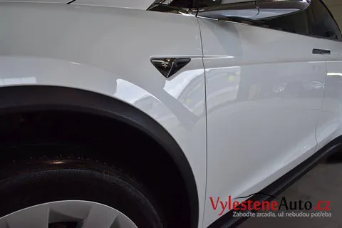 Tesla model X - Renovace a komplexní nanokeramická ochrana laku