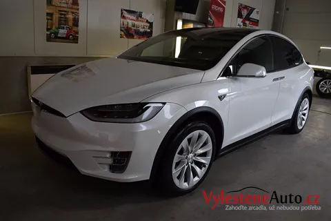 Tesla model X - Renovace a komplexní nanokeramická ochrana laku