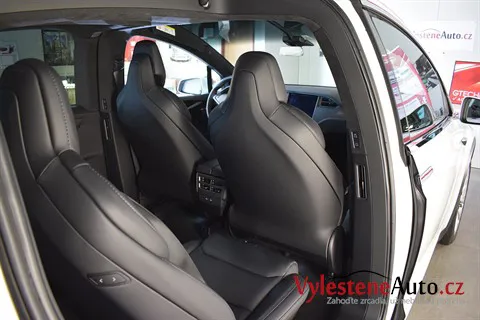 Tesla model X - Renovace a komplexní nanokeramická ochrana laku