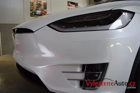 Tesla model X - Renovace a komplexní nanokeramická ochrana laku