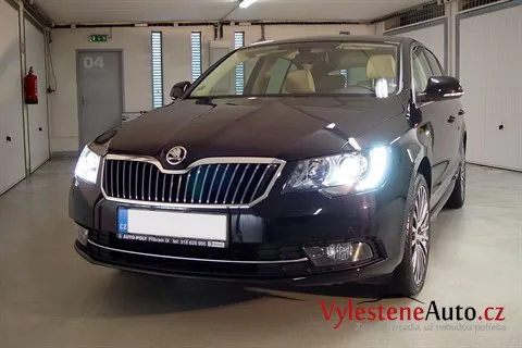 Škoda Superb 3.6 V6 4x4 Laurin&Klement - Renovace laku