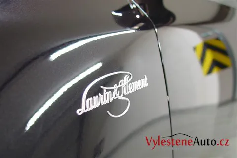 Škoda Superb 3.6 V6 4x4 Laurin&Klement - Renovace laku