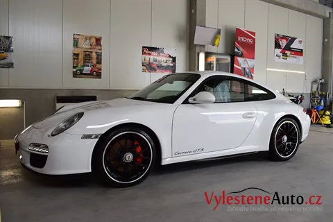 Porsche 911 GTS - Renovace a nanokeramická ochrana laku