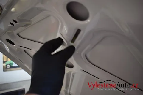 Porsche 911 GTS - Renovace a nanokeramická ochrana laku