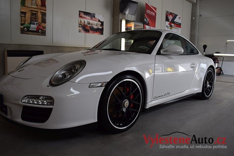 Porsche 911 GTS