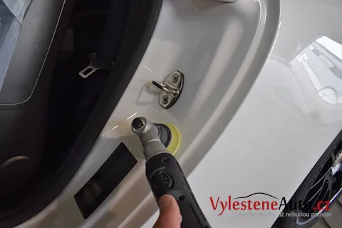 Porsche 911 GTS - Renovace a nanokeramická ochrana laku