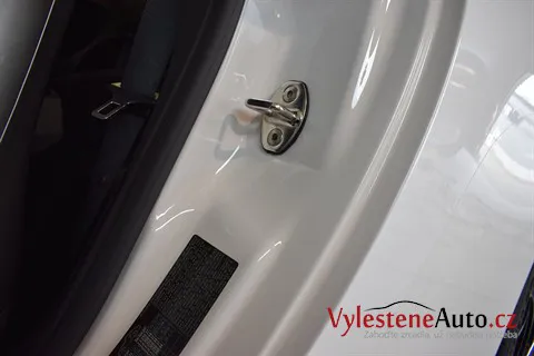 Porsche 911 GTS - Renovace a nanokeramická ochrana laku