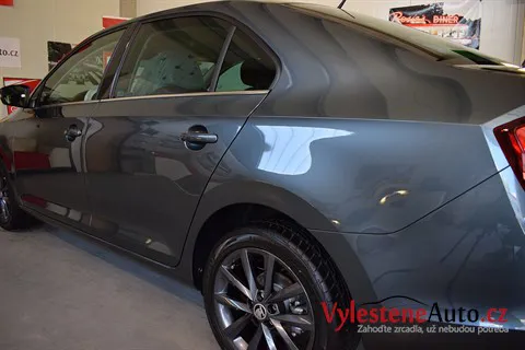 Škoda Rapid - Renovace a nanokeramická ochrana laku