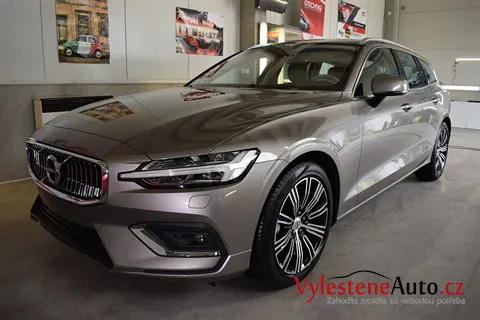 Volvo V60 - Renovace a nanokeramická ochrana laku