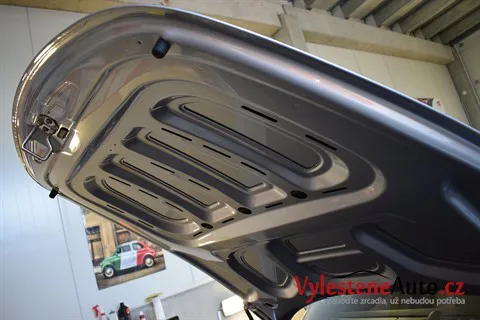 Porsche 911 GTS - Renovace a nanokeramická ochrana laku