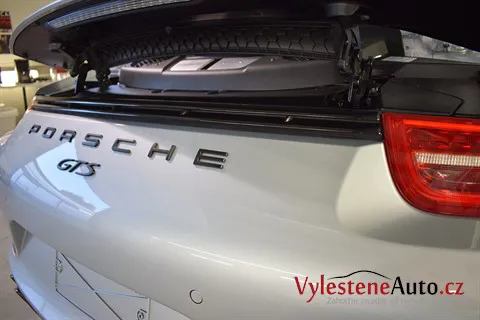 Porsche 911 GTS - Renovace a nanokeramická ochrana laku
