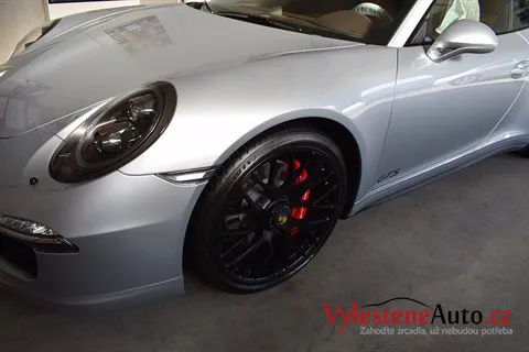 Porsche 911 GTS - Renovace a nanokeramická ochrana laku
