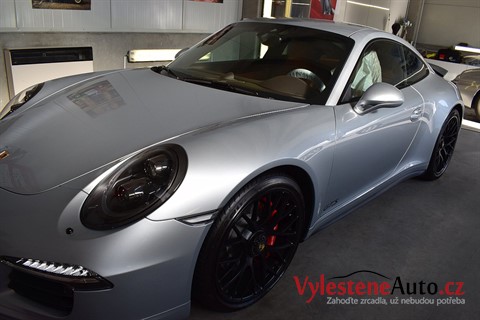 Porsche 911 GTS