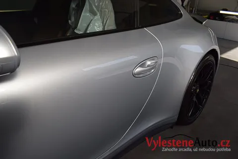 Porsche 911 GTS - Renovace a nanokeramická ochrana laku