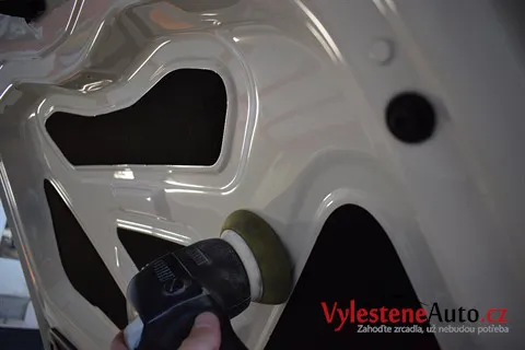 Bentley Continental Convertible W12 6.0 twin turbo Mansory - Renovace a nanokeramická ochrana laku