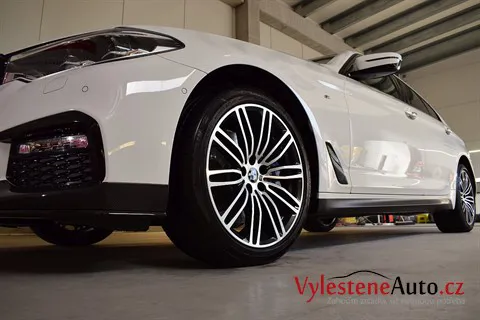 BMW 530d M Performance - Renovace a keramická ochrana laku