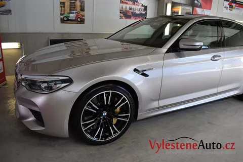 BMW M5 - Renovace a nanokeramická ochrana laku