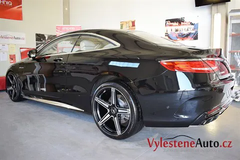 Mercedes S kupé V8 biturbo - Renovace a nanokeramická ochrana laku