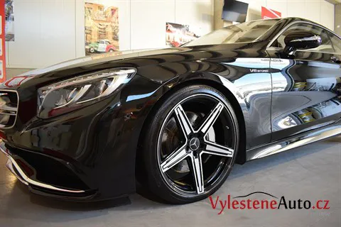 Mercedes S kupé V8 biturbo - Renovace a nanokeramická ochrana laku