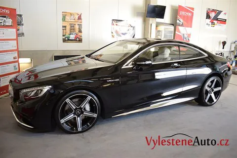 Mercedes S kupé V8 biturbo - Renovace a nanokeramická ochrana laku