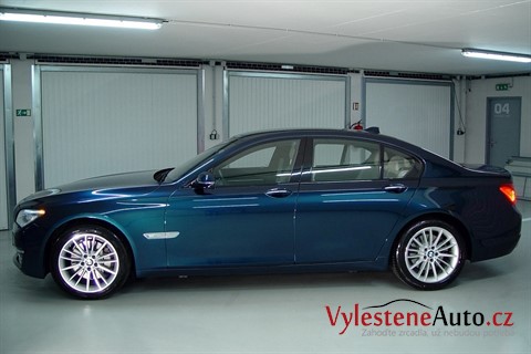 BMW 740i twin turbo