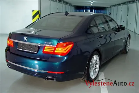 BMW 740i twin turbo - Renovace laku