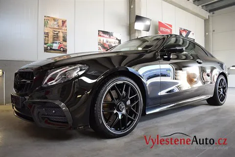 Mercedes E coupe AMG - Renovace a ochrana laku