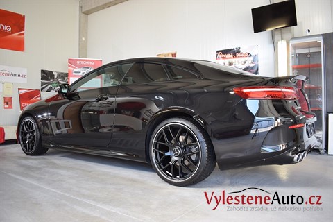 Mercedes E coupe AMG