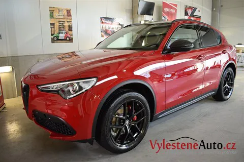 Alfa Romeo Stelvio Veloce - Renovace a nanokeramická ochrana laku