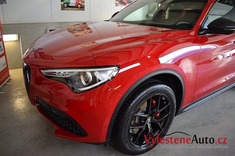Alfa Romeo Stelvio Veloce