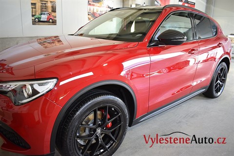 Alfa Romeo Stelvio Veloce