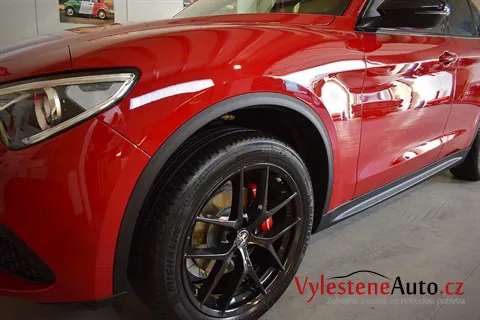 Alfa Romeo Stelvio Veloce - Renovace a nanokeramická ochrana laku