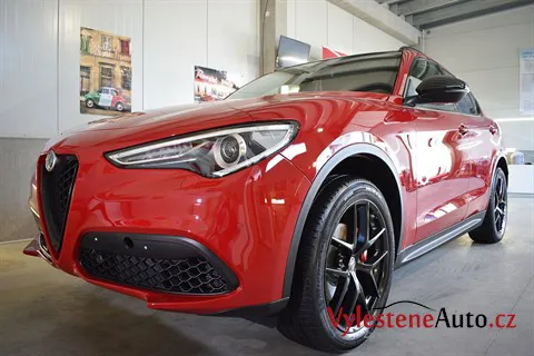 Alfa Romeo Stelvio Veloce - Renovace a nanokeramická ochrana laku