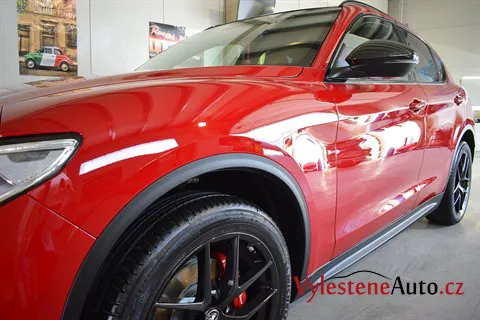 Alfa Romeo Stelvio Veloce - Renovace a nanokeramická ochrana laku
